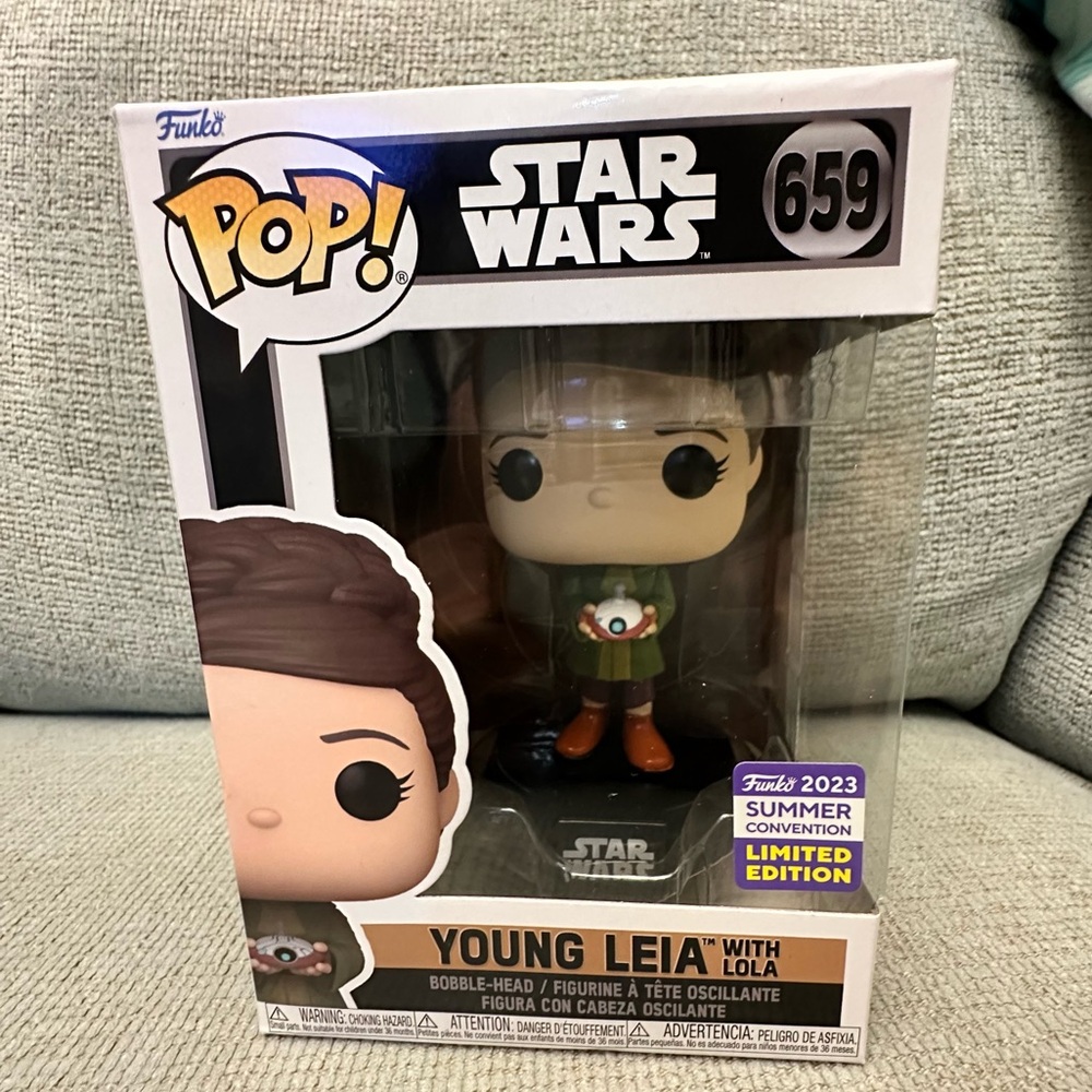 Funko Pop! Vinyl - Young Leia With Lola
#659 - Star Wars - SDCC 2023